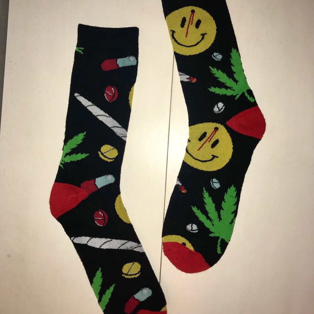 BRAND NEW!** Men’s size 8-12
